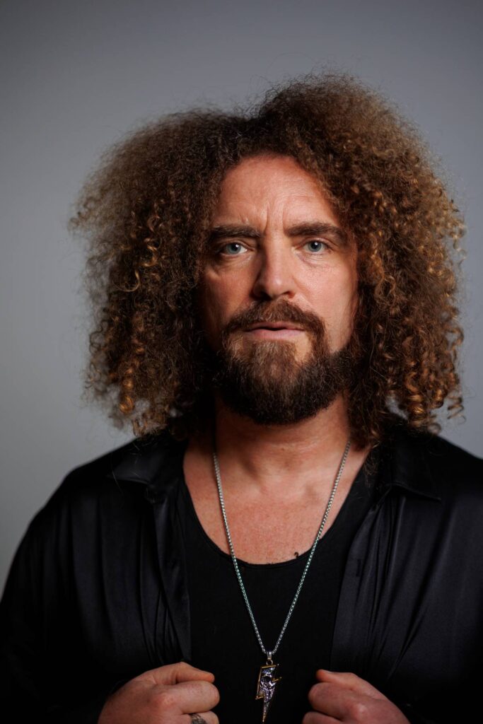 Andrew Knightley of AK & The Red Kites - Photo Credit Rob Blackham - Blackham Images