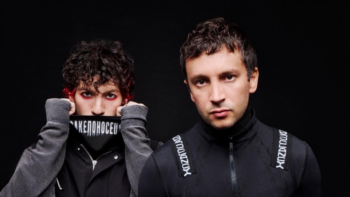 Twenty One Pilots - Photo Credit Fabien Kruszelnicki