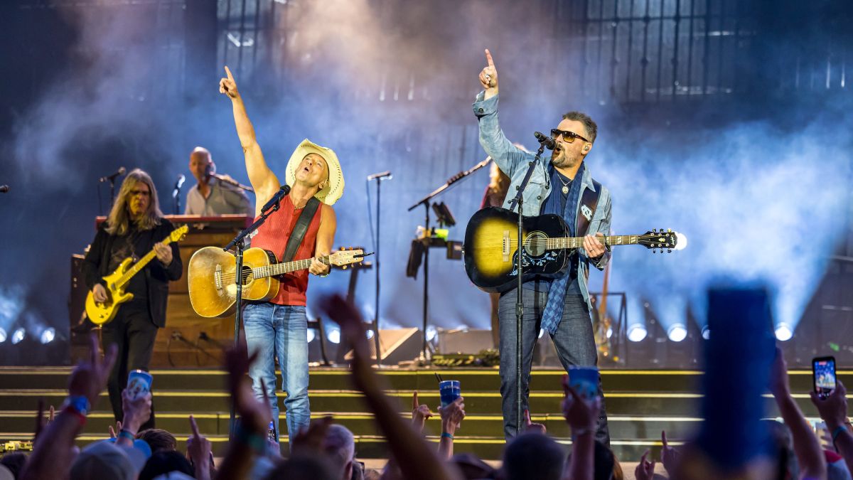 Kenny Chesney and Eric Church perform at Sphere Las Vegas on June 19, 2026 - Photo Credit Aliveco